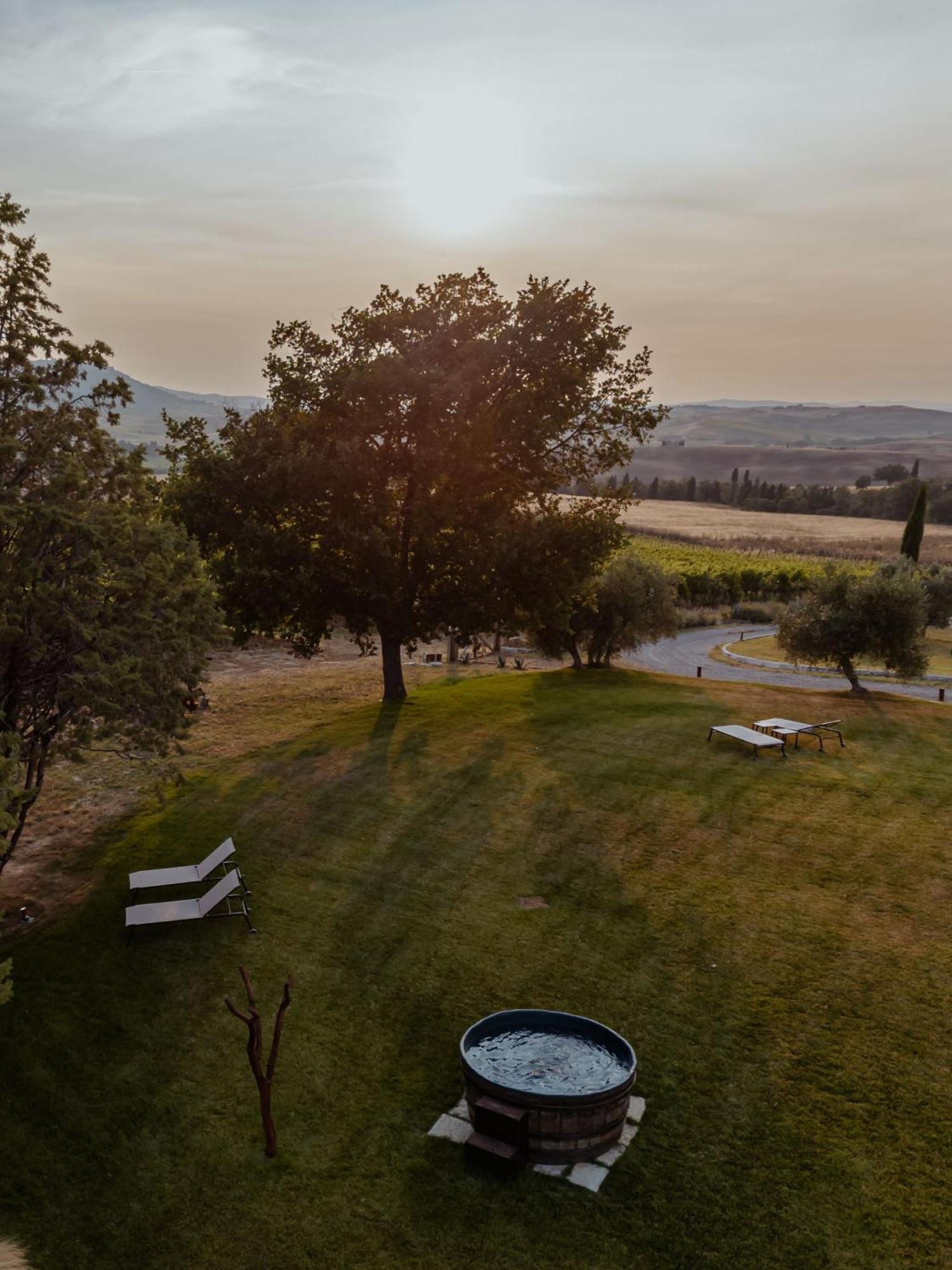 Villa Sce Quiríc San Quirico dʼOrcia Exterior foto